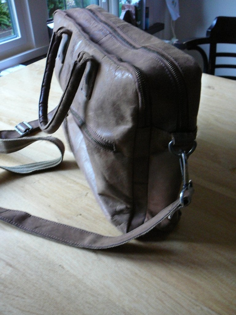 Leren laptoptas DSTRCT bruin, Computers en Software, Bruin, Aktetas, Ophalen of Verzenden, 14 inch