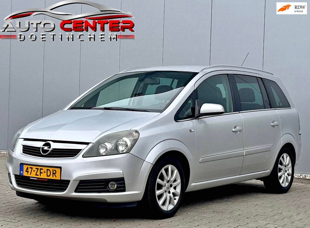Opel Zafira 1.8 Cosmo 7Persoons|Airco|Apk, Gebruikt, Zwart, 4 cilinders, Origineel Nederlands