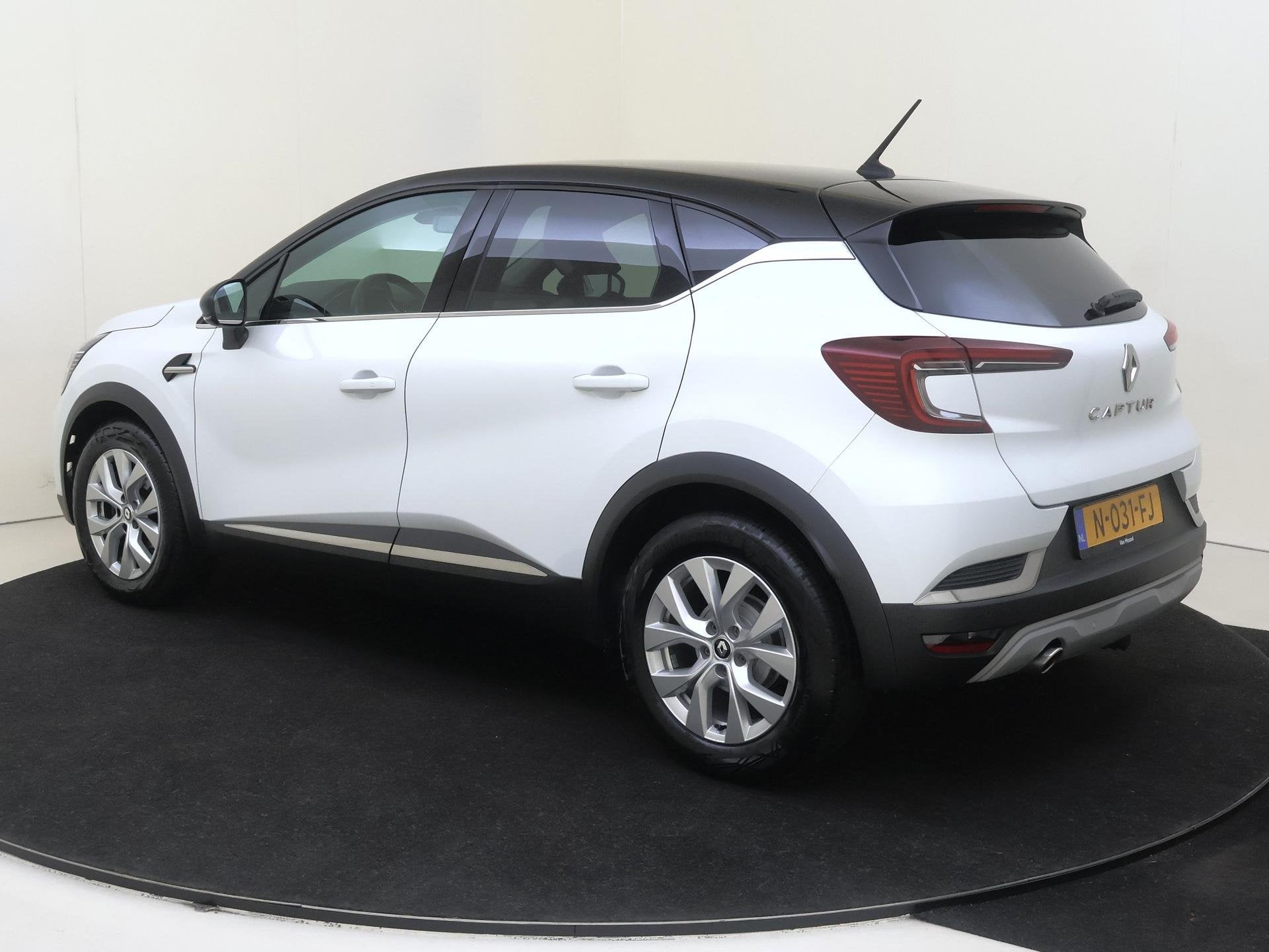 Renault Captur 1.0 TCe 90 Intens | Bluetooth | Carplay | Par, Auto's, Voorwielaandrijving, Dealer onderhouden, Gebruikt, Euro 6