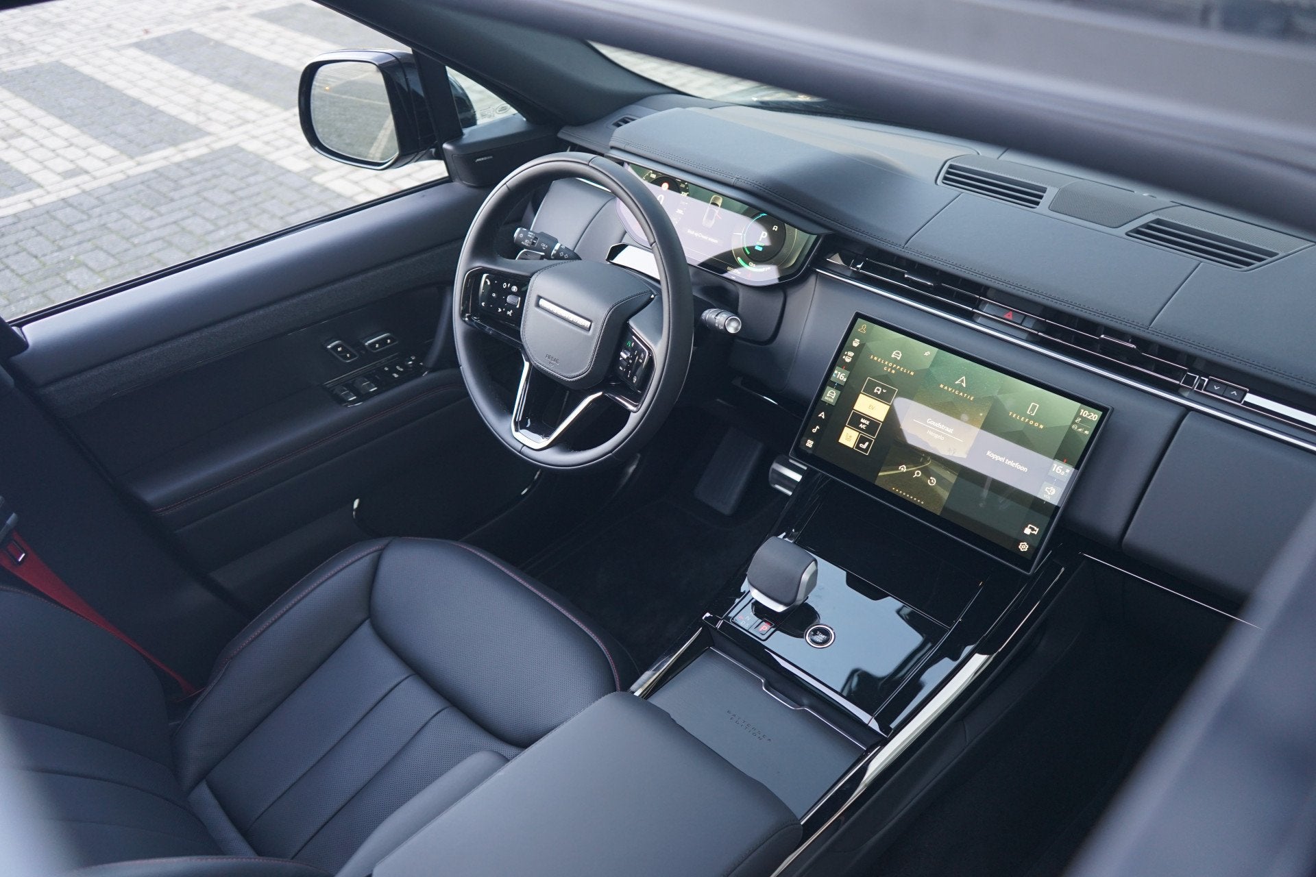 Land Rover Range Rover Sport 3.0 P460e BATTERSEA EDITION PHE, Automaat, Zwart, Zwart, Leder