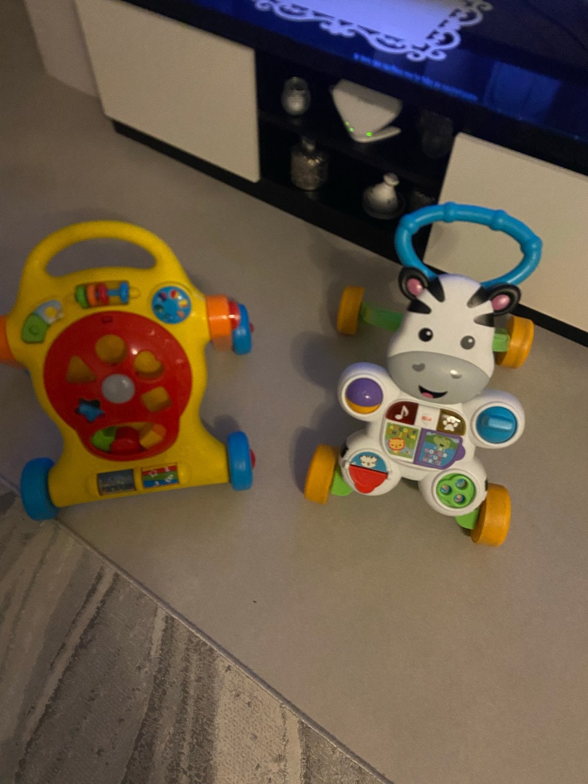 2 Baby loopwagens: VTech en Fisher-Price, Ophalen of Verzenden, Gebruikt, Overige typen, Met licht