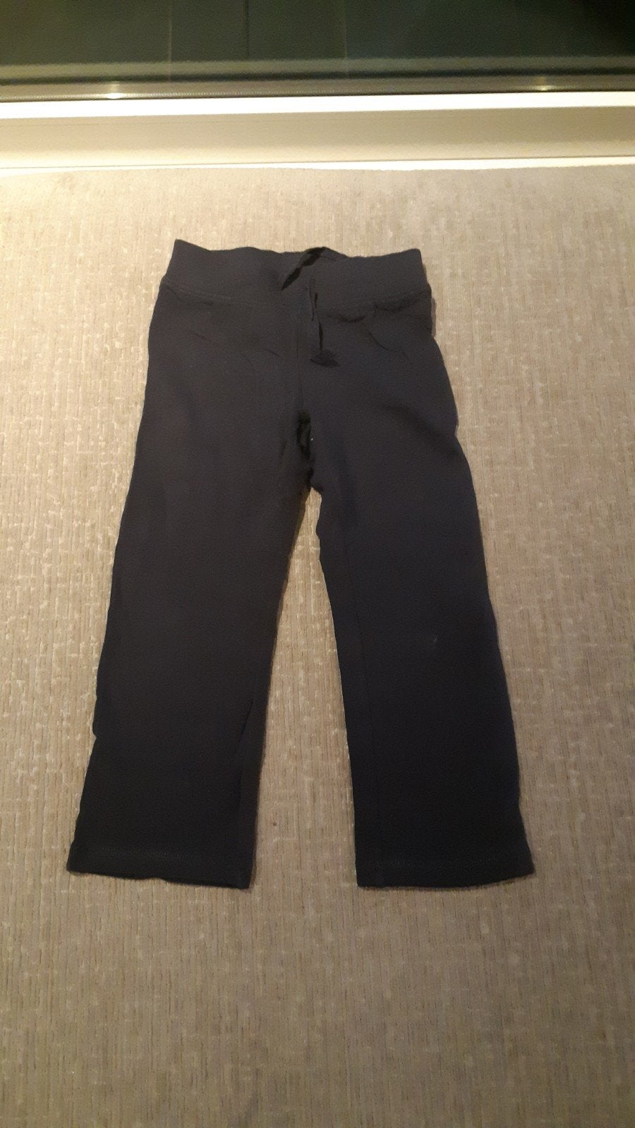 Jogging broekje maat 104, Kinderen en Baby's, Kinderkleding | Maat 104, Broek, Meisje, Ophalen of Verzenden, Palomino