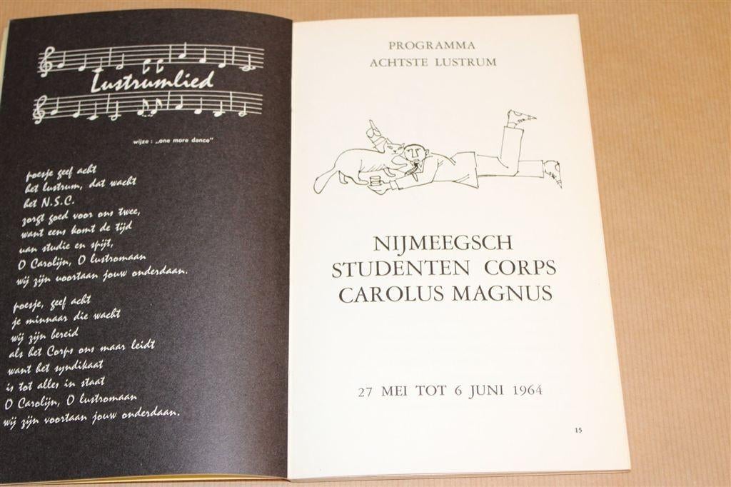 Oktopoes — Lustrumboek Carolus Magnus Nijmegen [1964], Ophalen of Verzenden, Gelezen