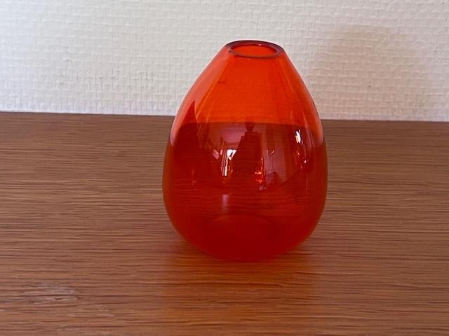 oranje vaasje, Antiek en Kunst, Antiek | Glas en Kristal, Ophalen of Verzenden