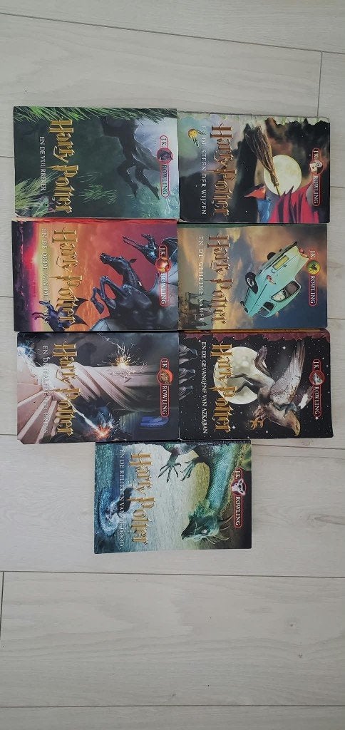 Harry Potter boeken, complete set,  in het Nederlands, Boeken, Ophalen, Zo goed als nieuw, J.K. Rowling
