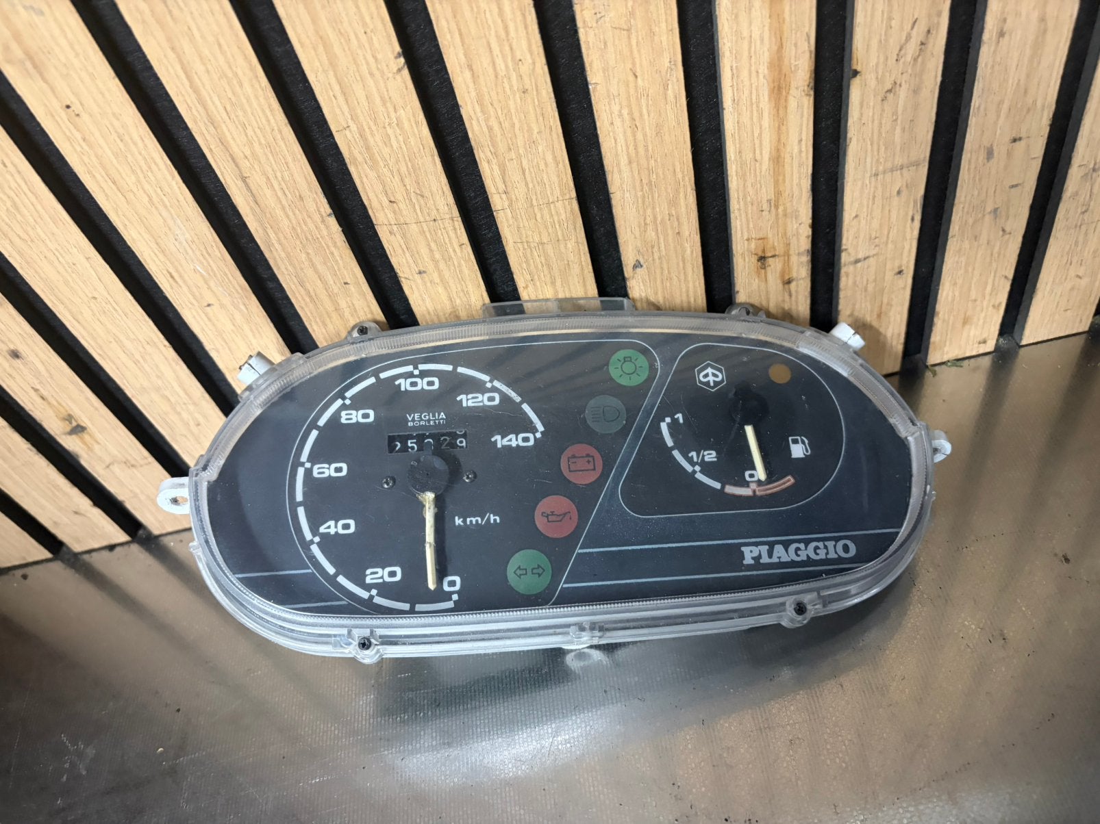 piaggio skipper 125cc kilometer teller, Ophalen