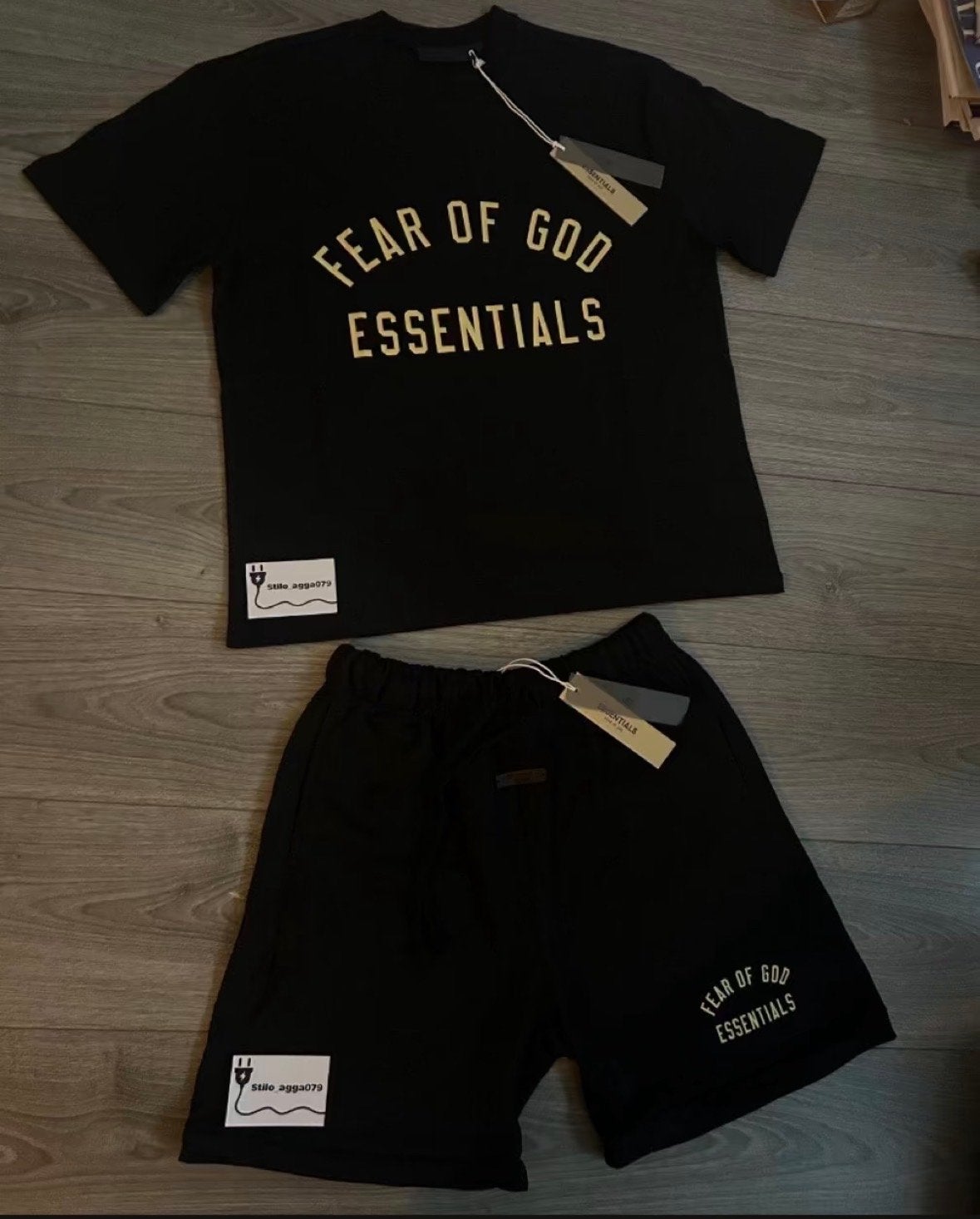 Fear of God Essentials Zwart T-shirt & Short Set, Ophalen of Verzenden, Nieuw, Overige maten, Zwart