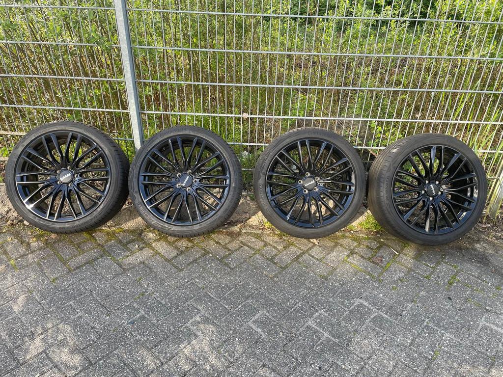 BMW X1 Velgen 20”, Ophalen, 245 mm, Velg(en), 20 inch