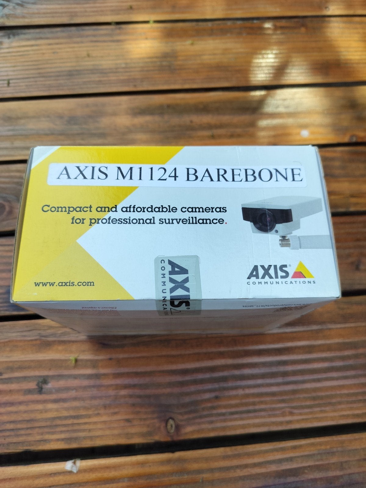 1 stuk Axis M1124 Barebone Netwerkcamera (zonder lens), Ophalen of Verzenden, Nieuw, Buitencamera