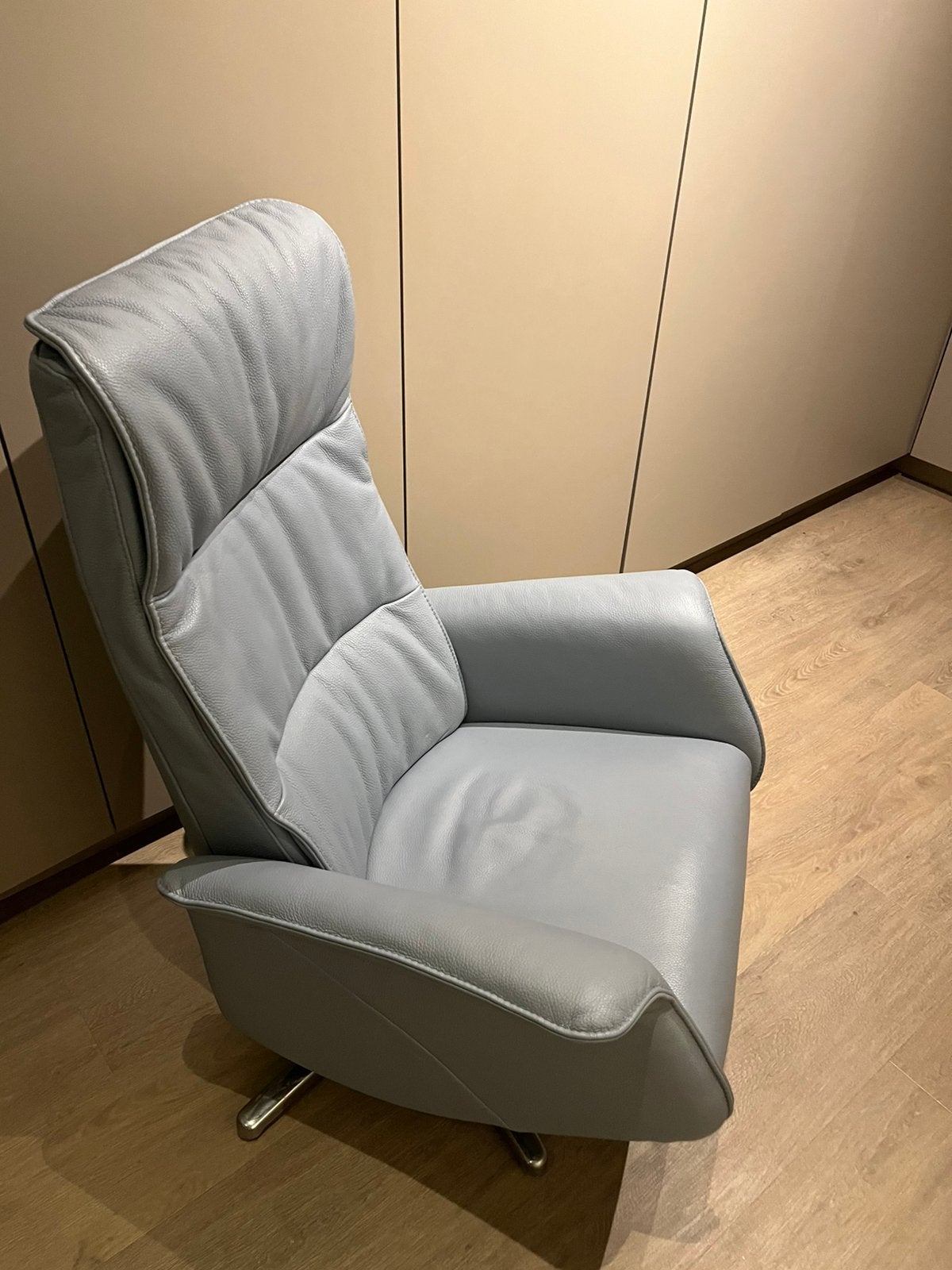 Te koop relax fauteuil zo goed als nieuw, Huis en Inrichting, Fauteuils, Ophalen, Zo goed als nieuw, 50 tot 75 cm, Leer