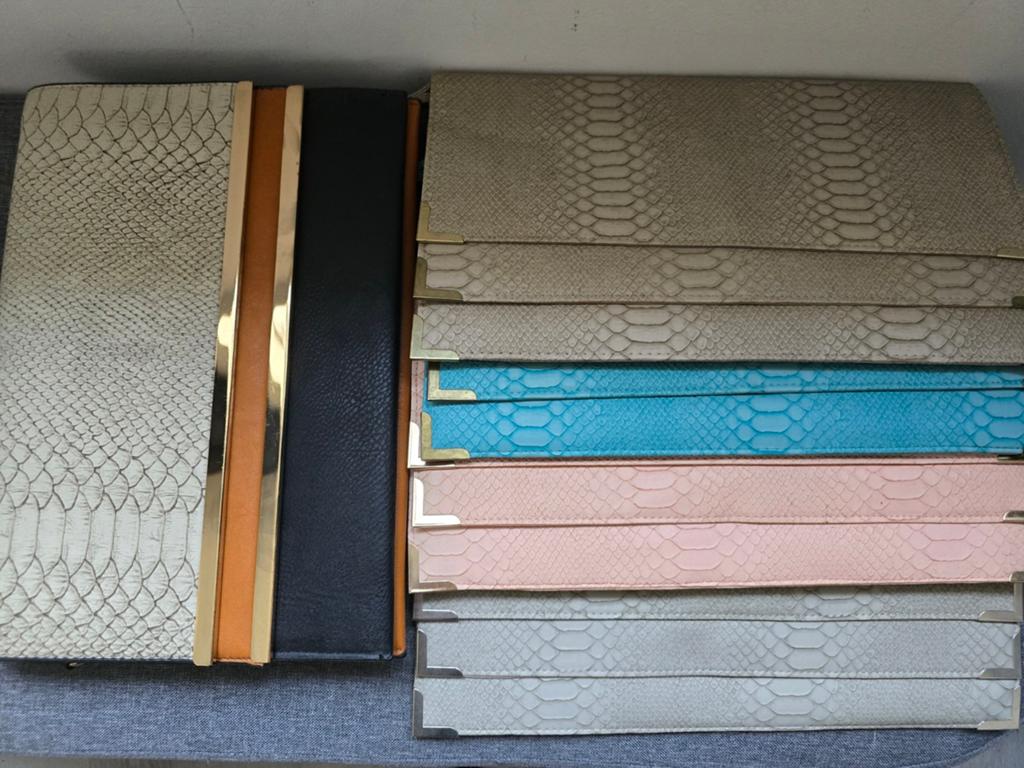 Diverse clutches met slangenprint, Ophalen, Nieuw