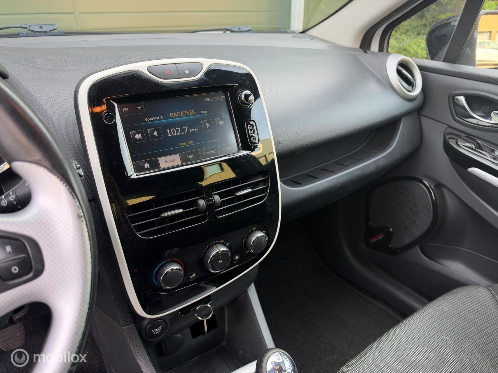 Foto 14 van Renault Clio 0.9 TCe Expression