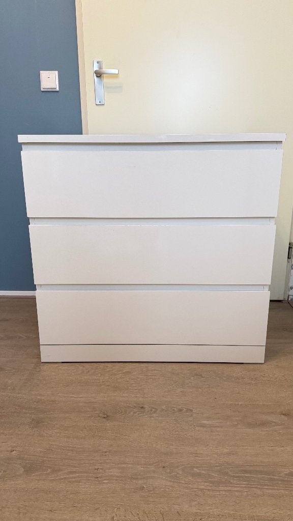 Malm ladekast met 3 laden, Ophalen, 50 tot 100 cm, Zo goed als nieuw, 3 of 4 laden