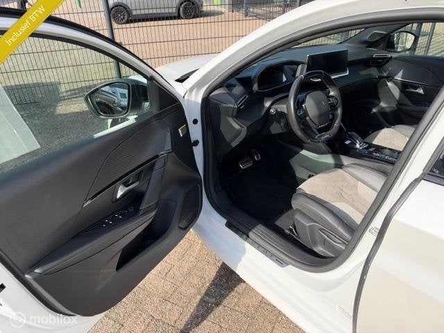 Foto 4 van Peugeot e-208 EV GT 2020 parelmoer wit 14350,- incl.btw