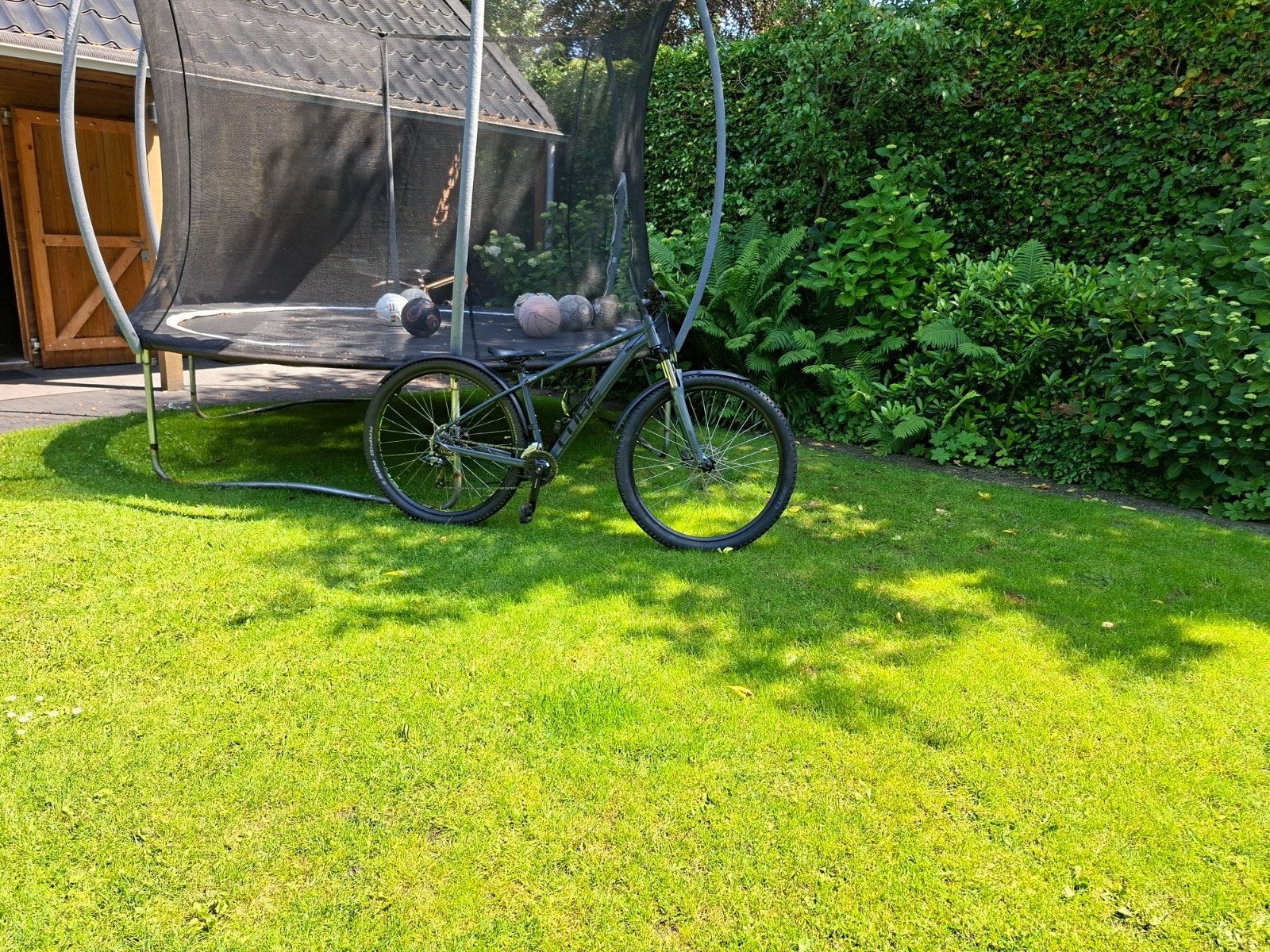 Cube aim pro. Vanaf 9/10 jaar., Fietsen en Brommers, Fietsen | Jongens, Ophalen, Zo goed als nieuw, 26 inch of meer