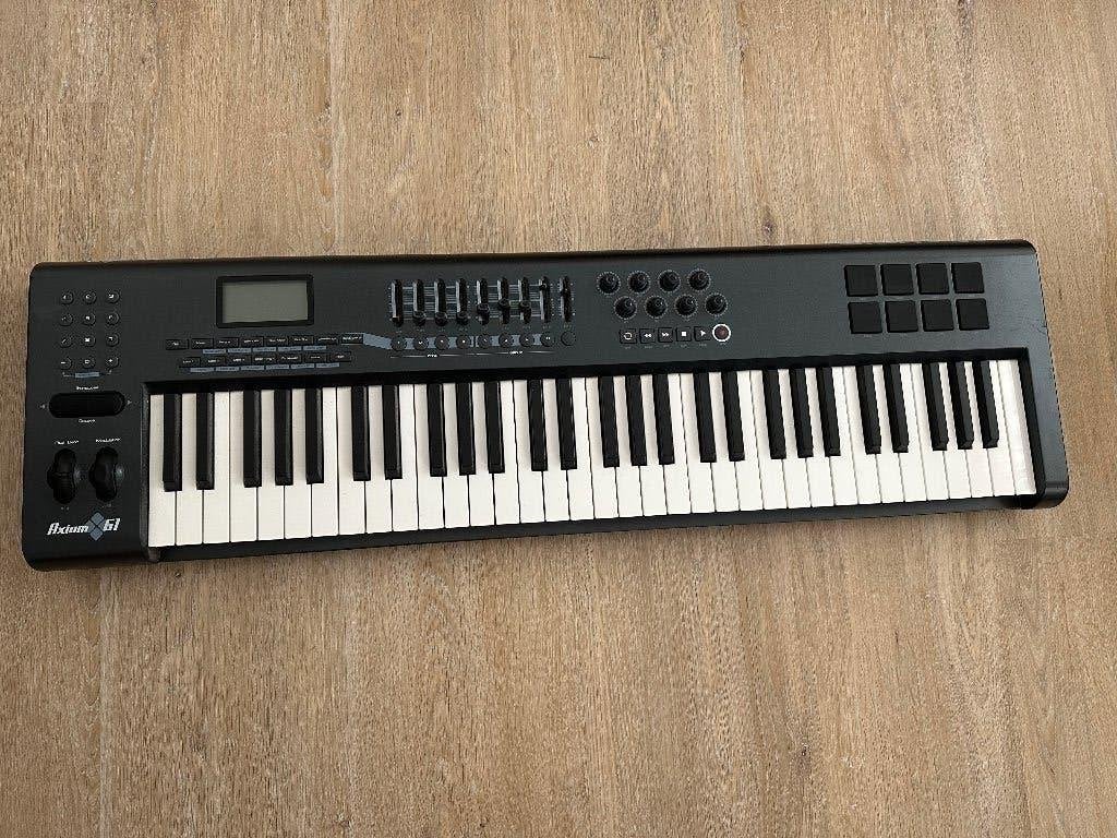 M Audio Axiom 61 Keyboard en Midi Controller, Muziek en Instrumenten, Keyboards, Midi-aansluiting, Ophalen, Overige merken, 61 toetsen
