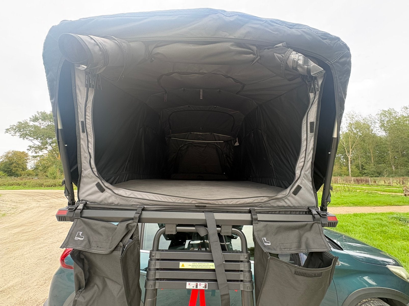 Te huur: Wild Land Lite Cruiser 120 XL daktent – 2 pers, Caravans en Kamperen, Ophalen of Verzenden, Zo goed als nieuw, Tot en met 2