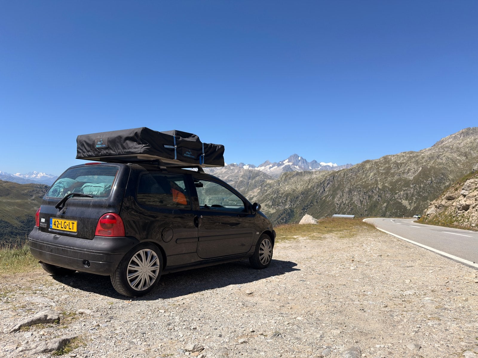Renault Twingo 1.2 2003 Zwart, Auto's, Voorwielaandrijving, 600 kg, 4 cilinders, Zwart