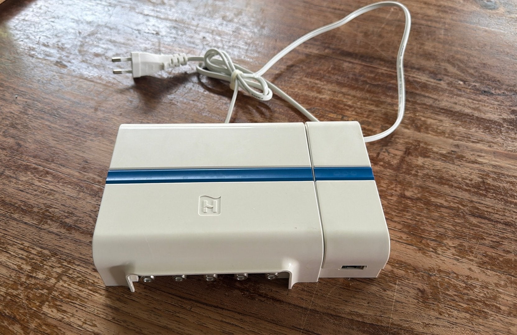 CATV versterker en INCA 1G Gigabit coax adapter, Ophalen of Verzenden, Gebruikt