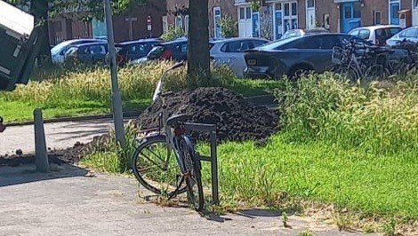 Grote berg zwarte aarde/grond, Tuin en Terras, Zand, Ophalen of Verzenden, Gebruikt, Ophoogzand