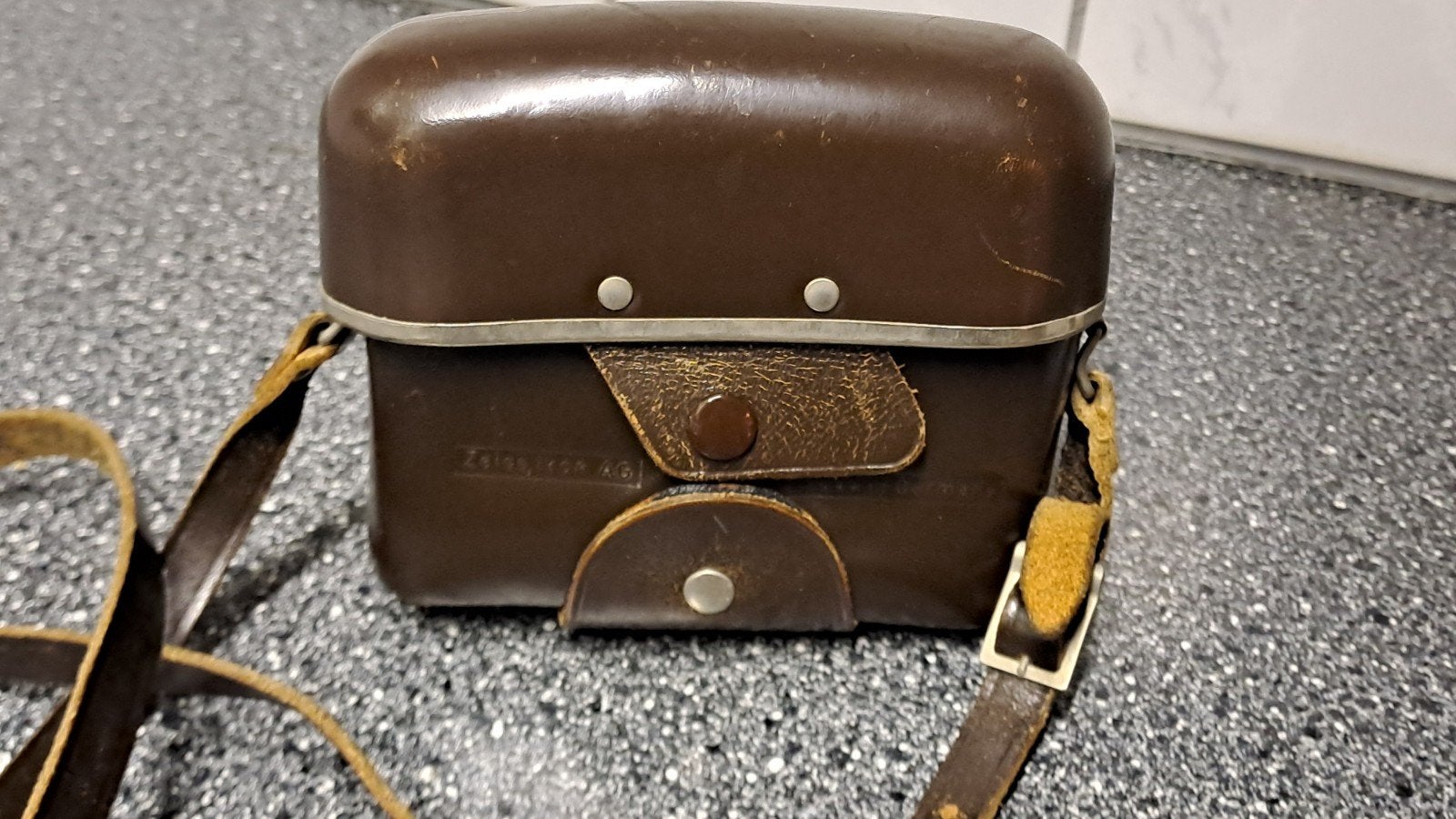 Zeiss Ikon Contessa LKE vintage camera met lederen tas, Gebruikt, Compact, Onbekend, Ophalen of Verzenden