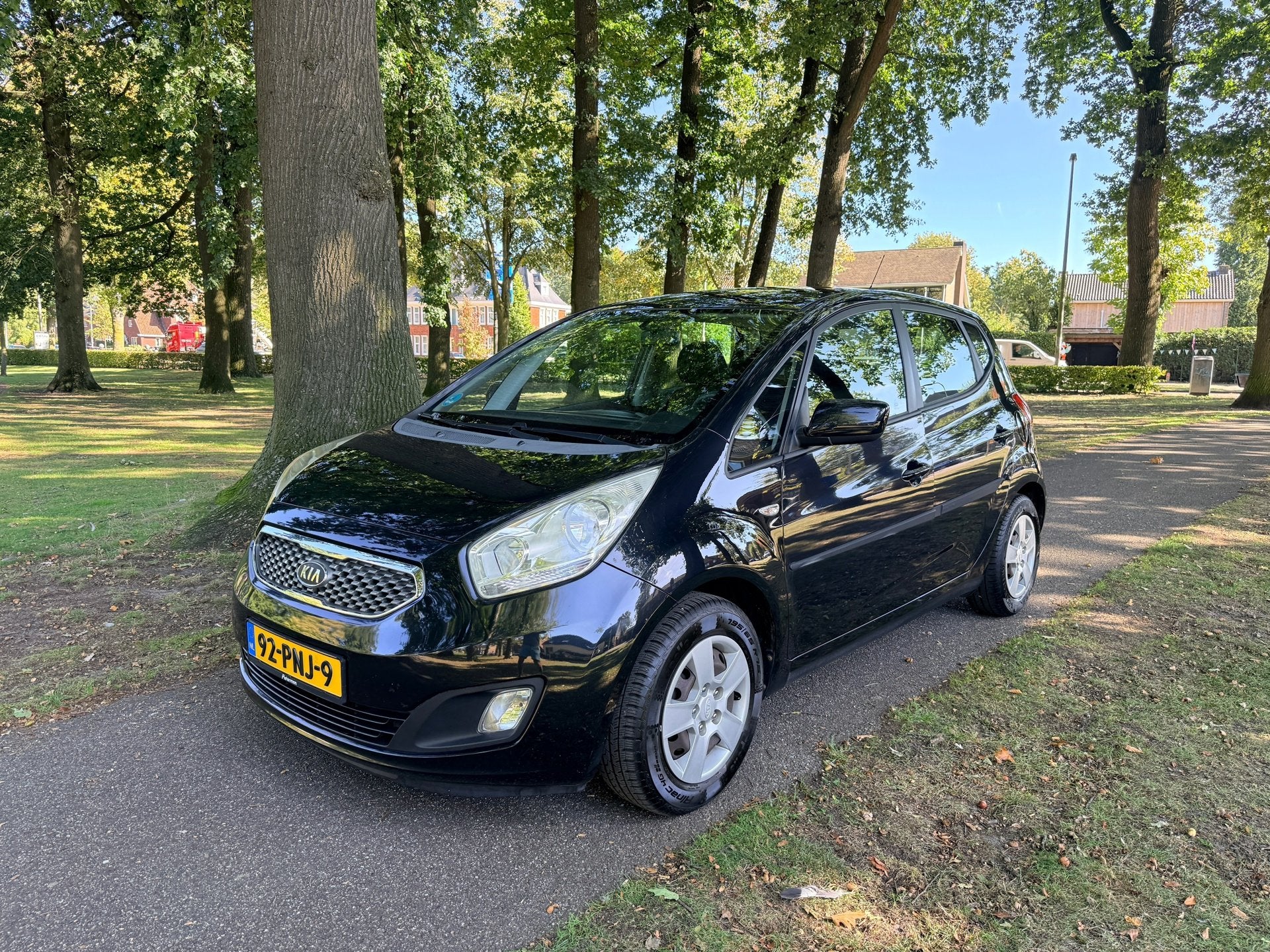 Kia Venga 1.4 CVVT Seven Nette auto--Nieuwe apk, Auto's, Voorwielaandrijving, Euro 5, Gebruikt, 4 cilinders