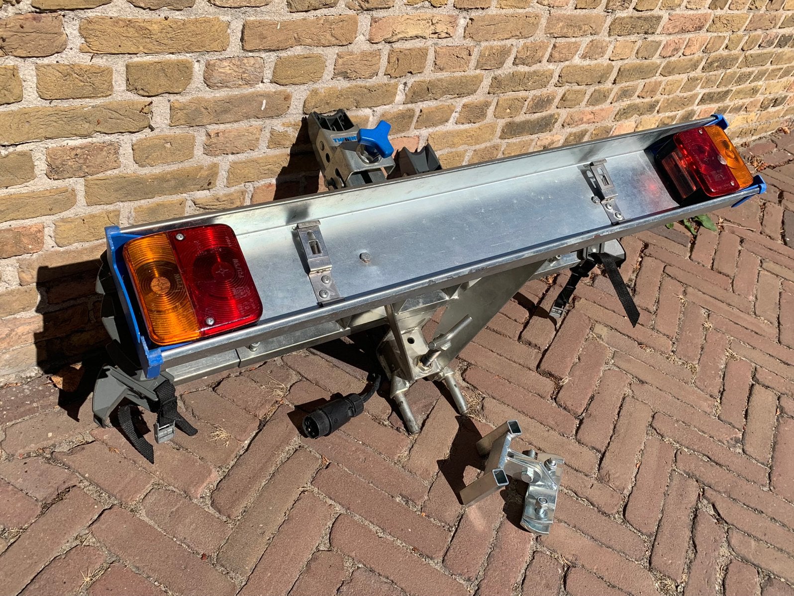 TWINNY LOAD PLUS FIETSENDRAGER!, Ophalen, 2 fietsen, Zo goed als nieuw, Trekhaakdrager