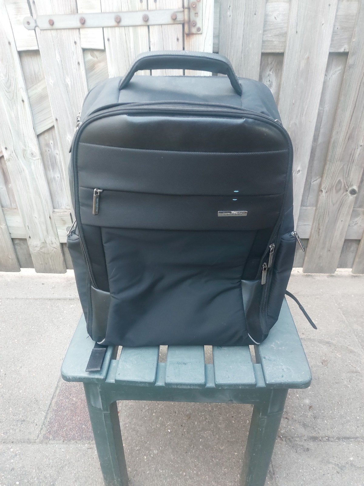 Laptop tas zwart. Voor 17 inch laptop. Met meerdere vakken., Ophalen, Zo goed als nieuw, Zacht kunststof, Minder dan 50 cm
