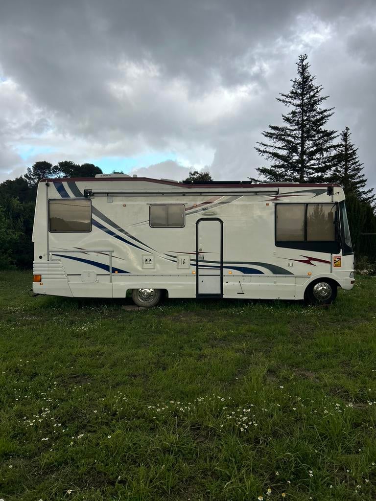 Mercedes-Benz 711D Lecor Camper | 1990 | Slechts 97.000 km, Buscamper of Camperbus, Gaslek-detector, Koelkast, Particulier