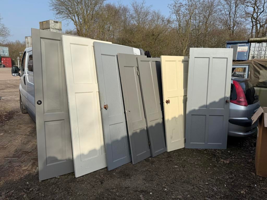 Diverse oude paneeldeuren - 4 vaks - stomp, Doe-het-zelf en Verbouw, Ophalen, Gebruikt, 80 tot 100 cm, Binnendeur