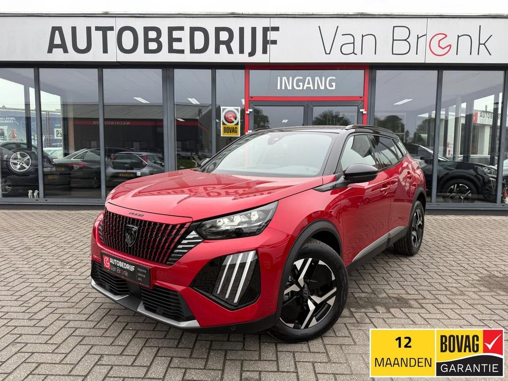 Peugeot 2008 1.2 Hybrid 145PK GT | Carplay | Cruise | Camera, Gebruikt, 1199 cc, Parkeersensor, Leder en Stof