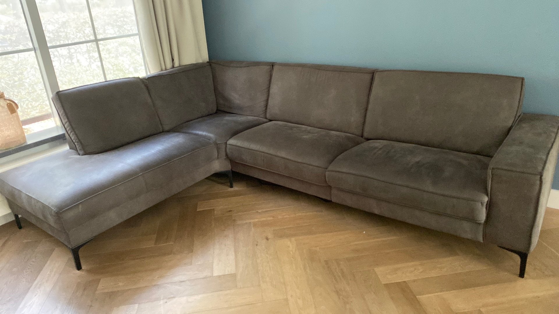 Pronto wonen hoekbank L Barrio, Huis en Inrichting, Ophalen, Zo goed als nieuw