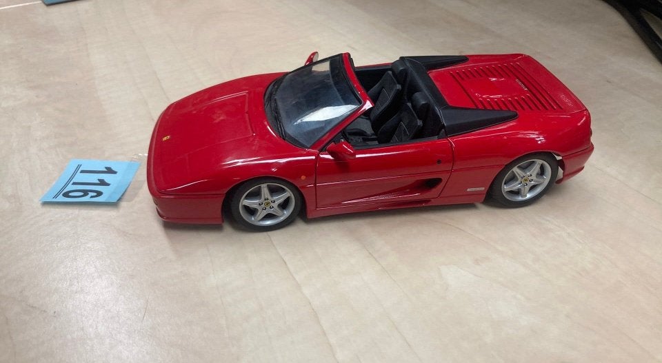 116 Ferrari F355 schaal 1:18, Ophalen, Zo goed als nieuw, Bburago