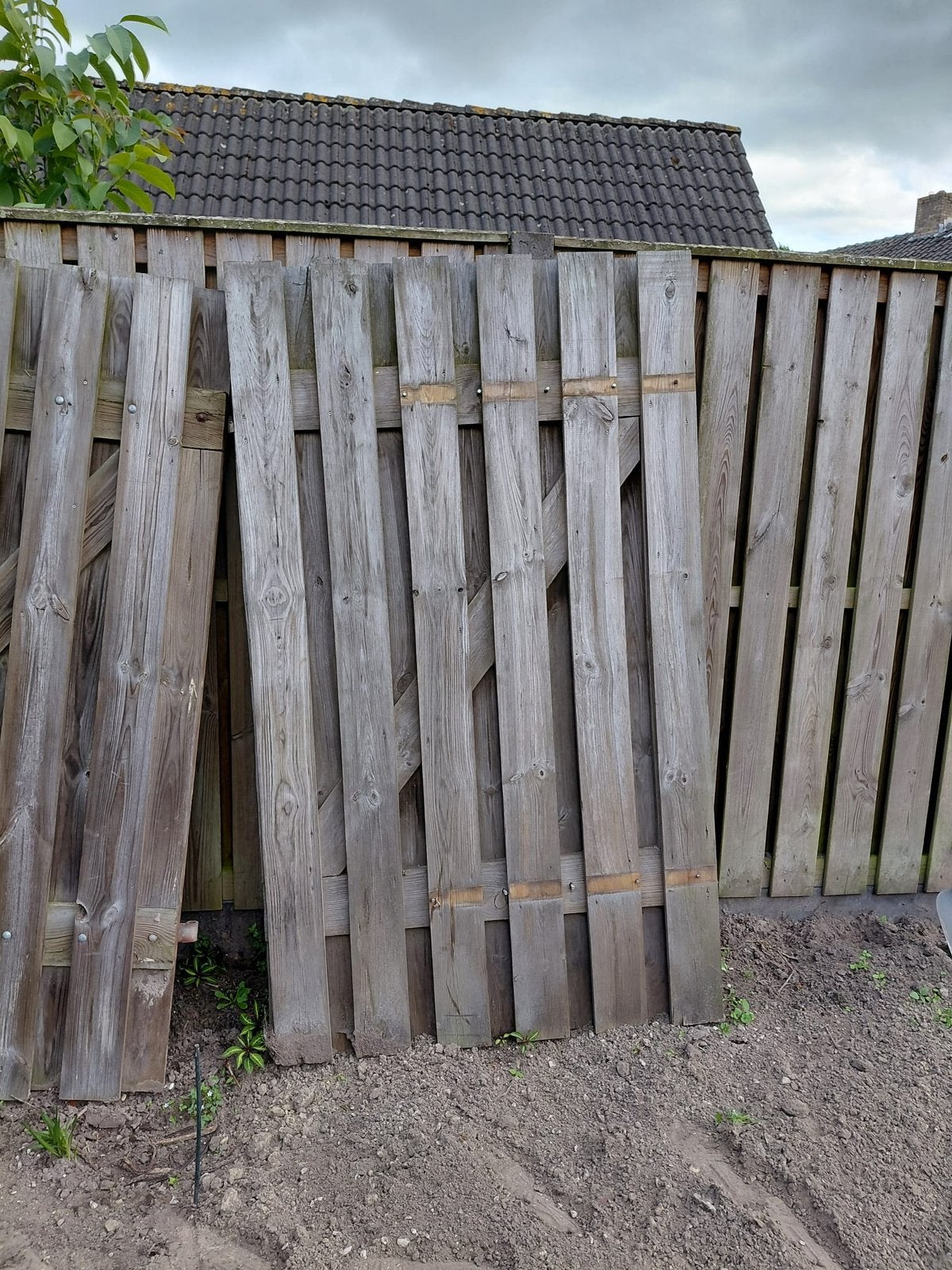 Houten poort 2-delig, Tuin en Terras, Ophalen, 1 tot 2 meter, Minder dan 3 meter, Zo goed als nieuw