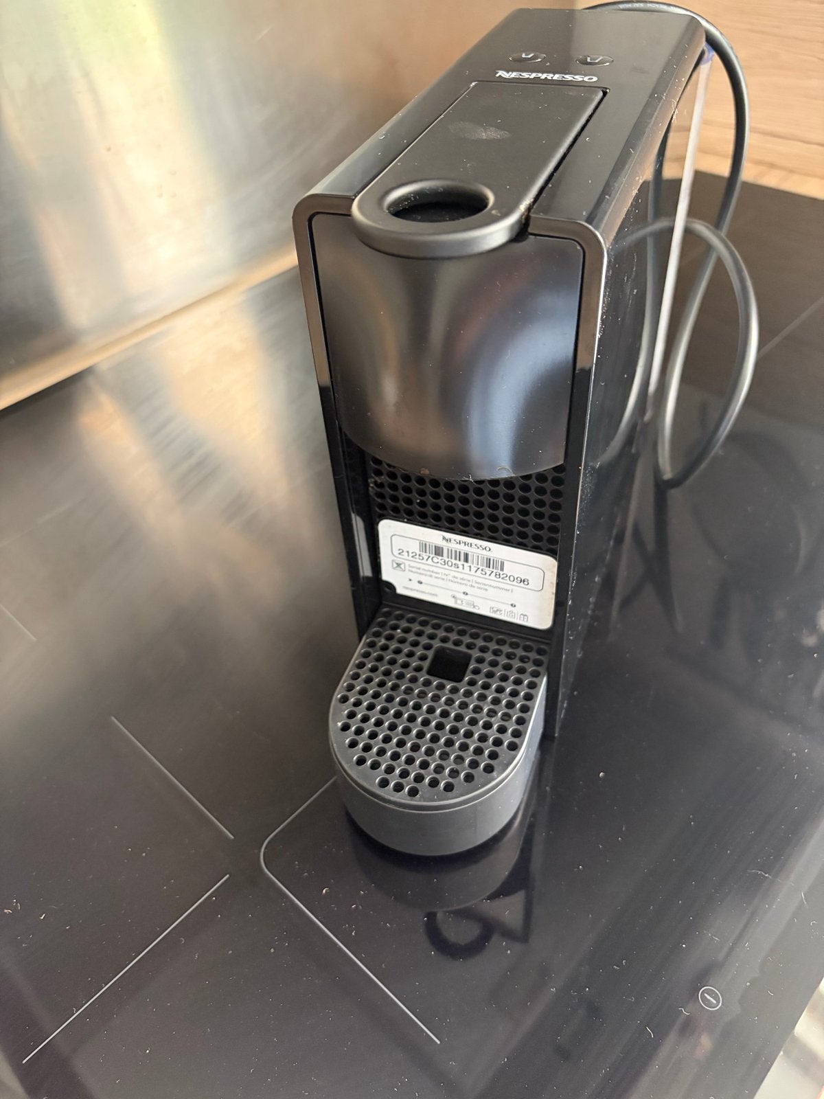 Zo goed als nieuwe Nespresso koffie apparaat, Ophalen, Zo goed als nieuw, Espresso apparaat, Koffiepads en cups