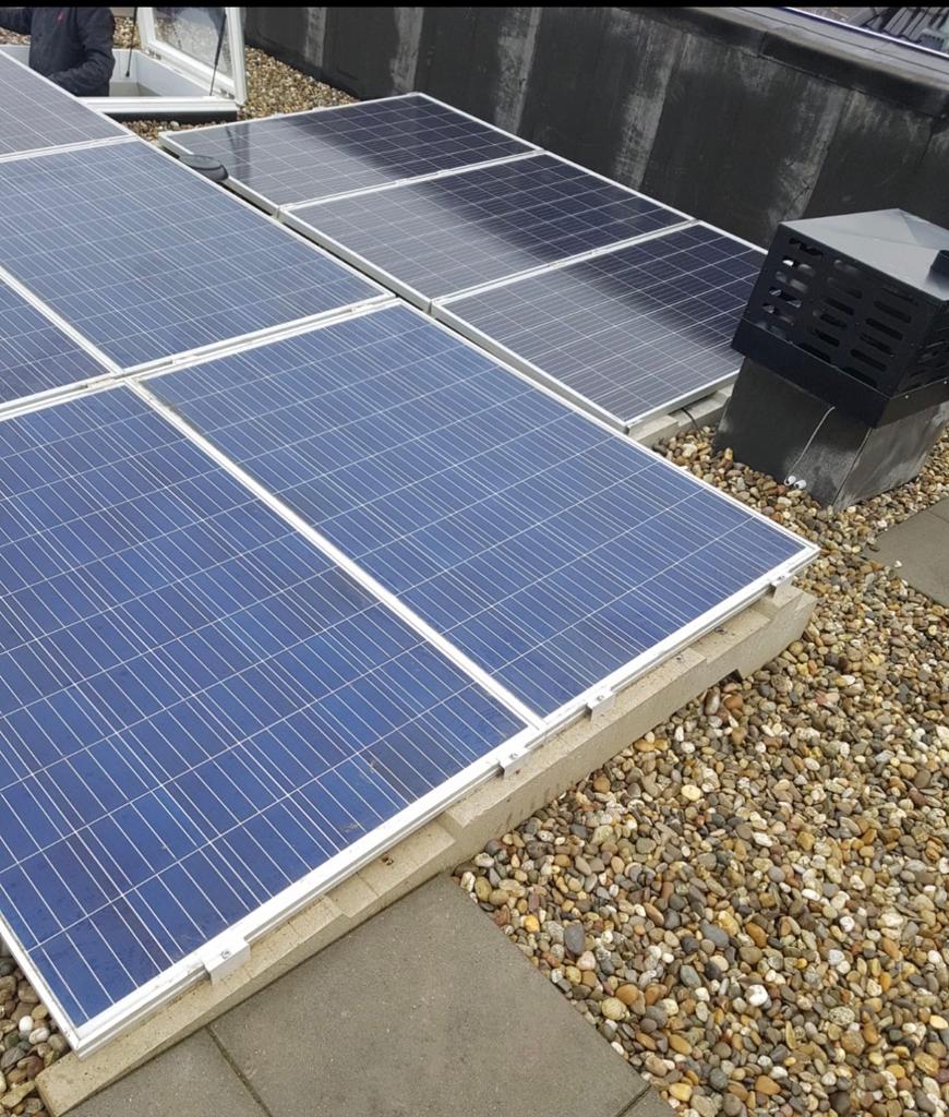 11 gebruikte zonnepanelen (2945Wp), Doe-het-zelf en Verbouw, Zonnepanelen en Toebehoren, Ophalen, Gebruikt, Paneel, 200 wattpiek of meer