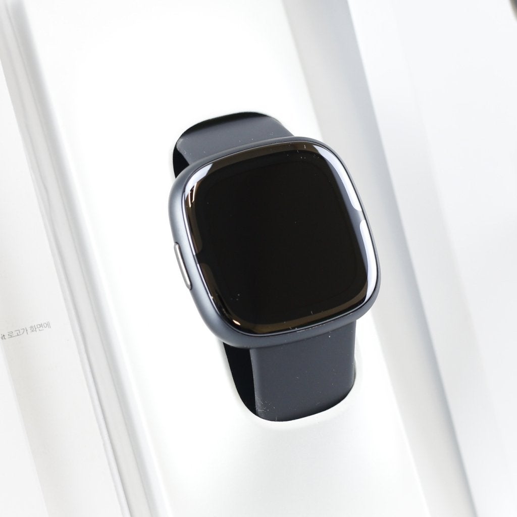 Fitbit sense 2 Black - Nieuwstaat, Fitbit, Zo goed als nieuw, Support@fitbit.com, 199 Fremont Street, 14th Floor
San Francisco, CA 94105
United States