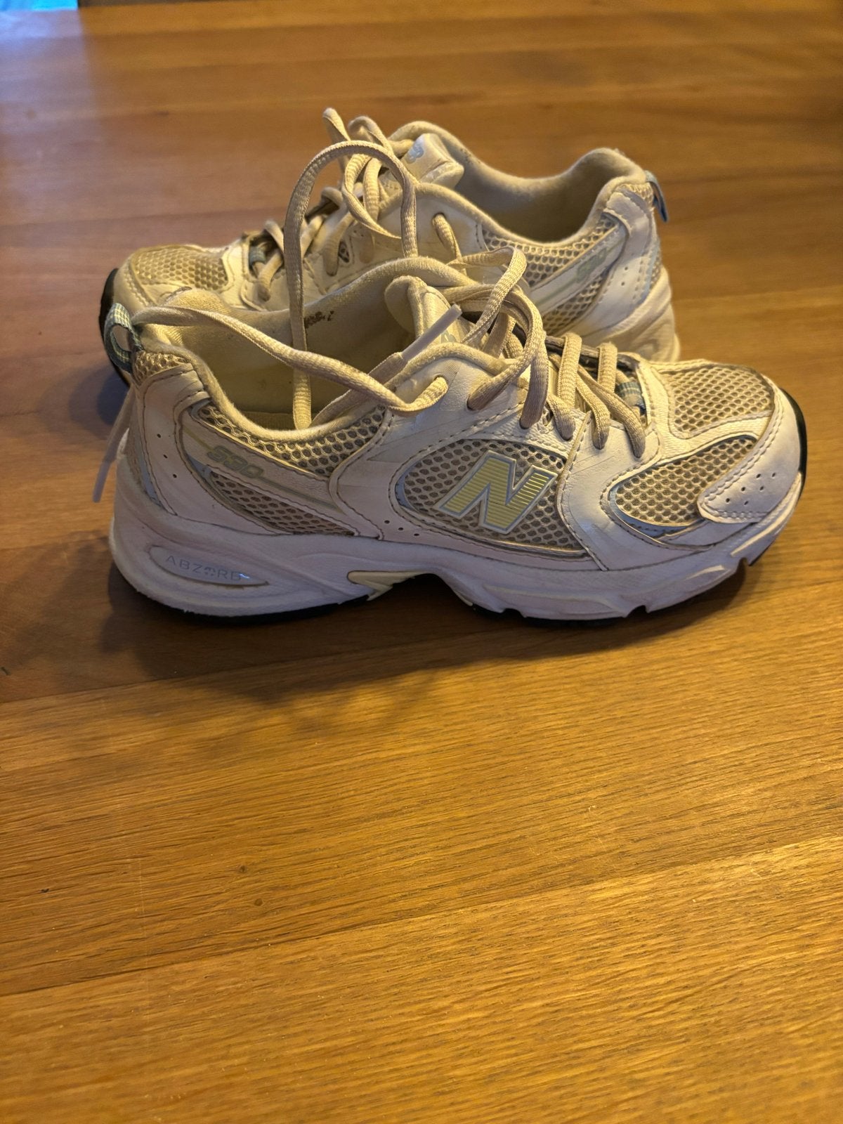 New Balance sneakers maat 35,5 - Nauwelijks gedragen, Ophalen, Zo goed als nieuw, Sneakers of Gympen