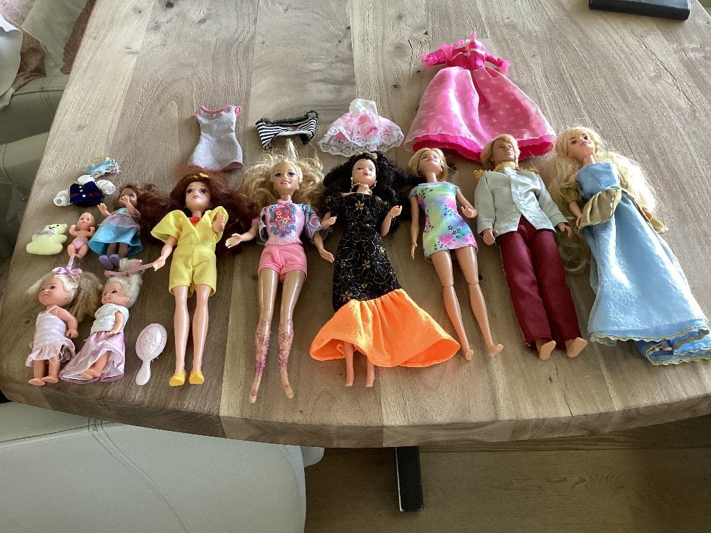Barbiepoppen, 6 grote, 4 kleintjes., Ophalen of Verzenden, Gebruikt, Barbie
