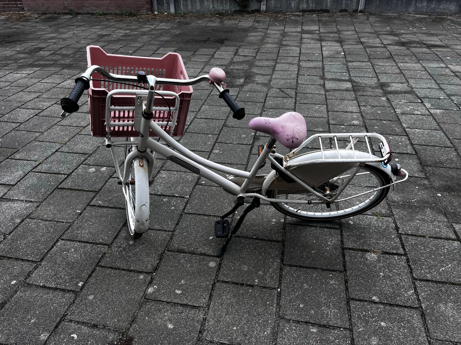 Popal Meisjesfiets 24 inch - Wit met Roze Details, Ophalen, Velgrem, Handrem, Gebruikt