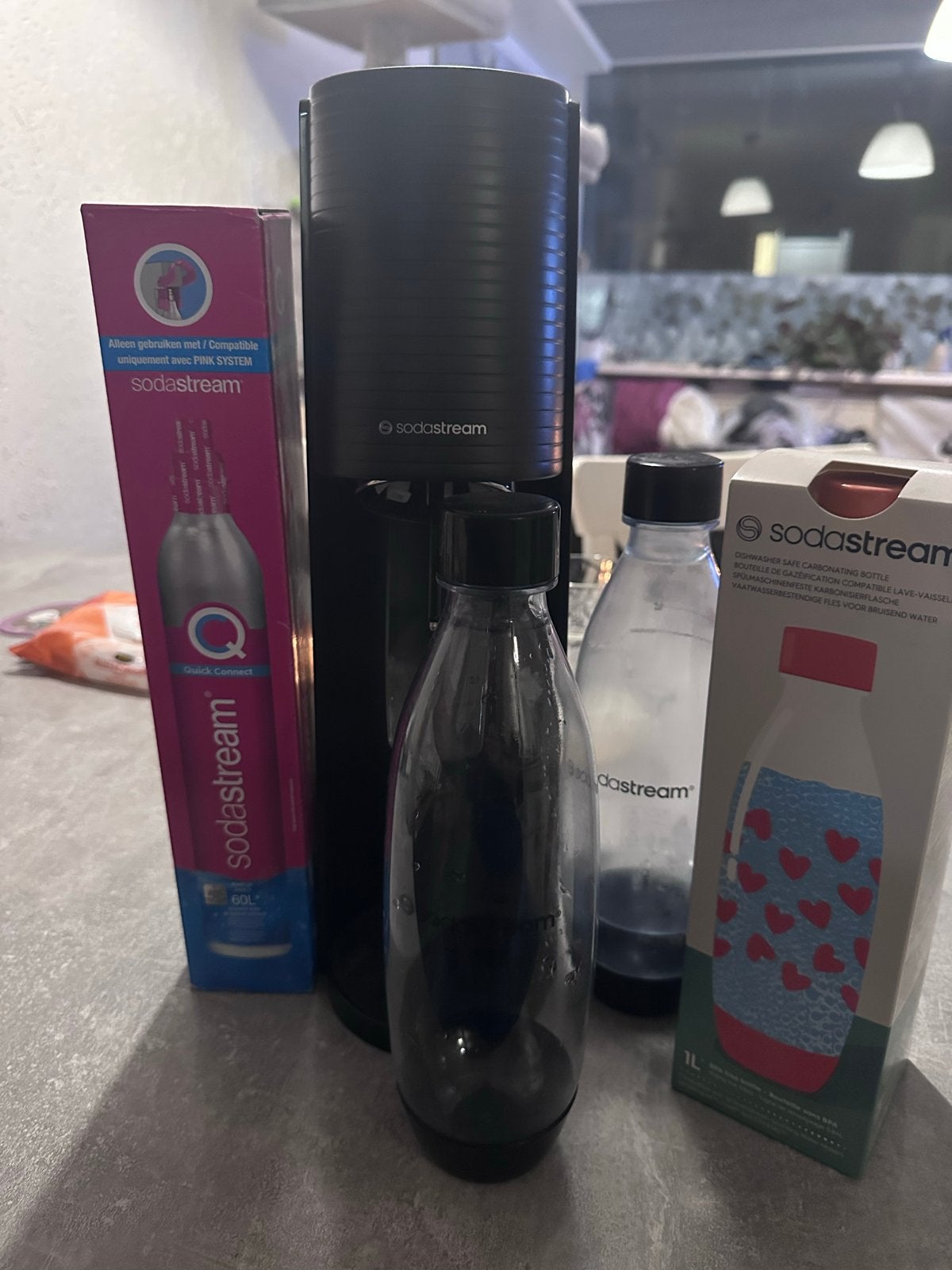 Sodastream pakket met extra cilinder en fles, Ophalen of Verzenden, Zo goed als nieuw