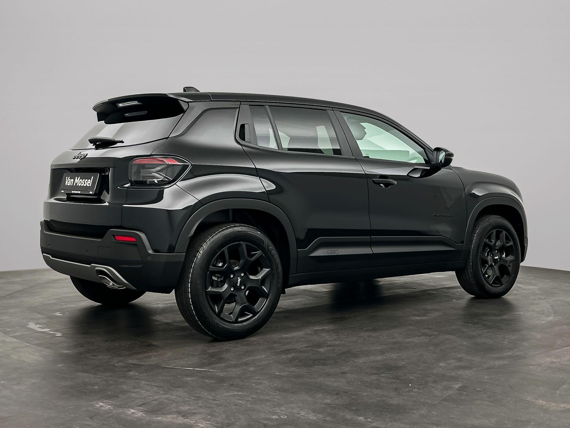 Jeep Avenger 1.2 e-Hybrid Black Edition | DEMONSTRATIEMODEL, Auto's, Jeep, 12 maanden, Euro 6, 1199 cc, Zwart