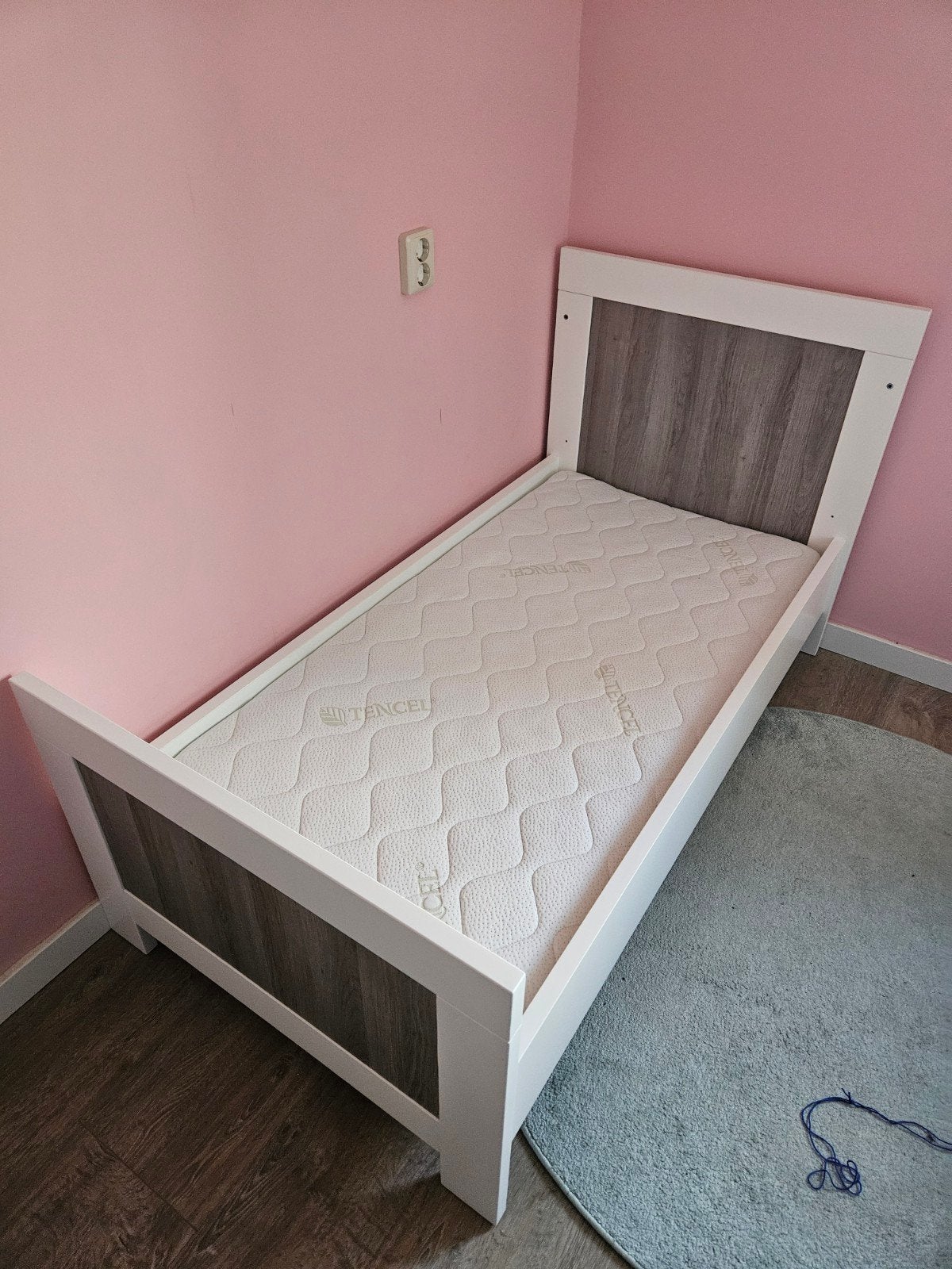 Stresa Interbaby meegroeibed 140x70, 70 tot 85 cm, 140 tot 160 cm, Zo goed als nieuw, Ophalen