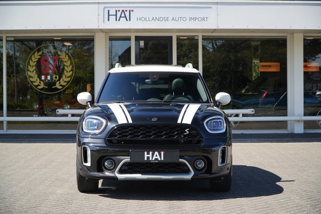 MINI Countryman 1.5 Cooper S E All4 Yours I PANO I ACC I 19, Automaat, Gebruikt, Zwart, Countryman