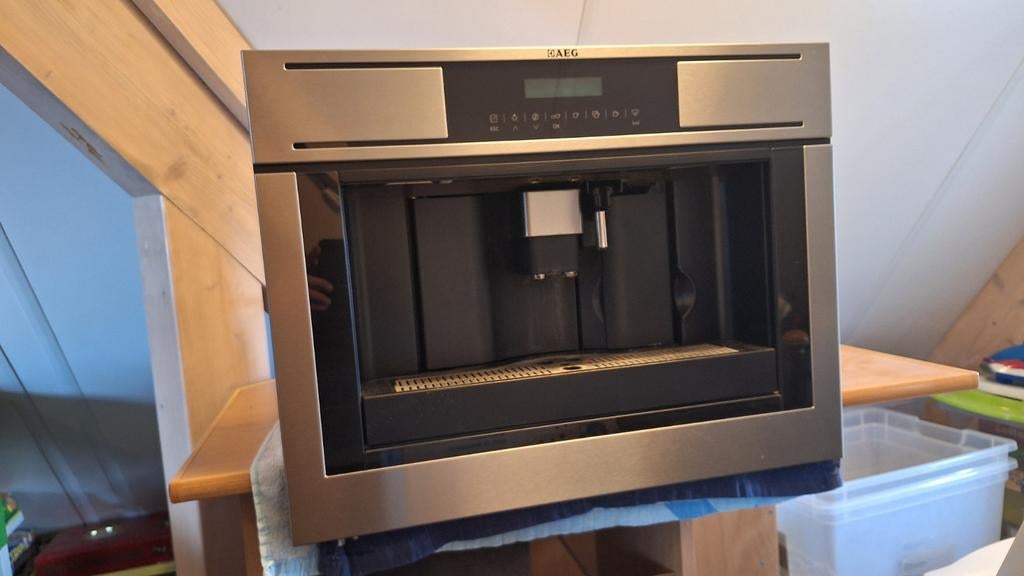 AEG PE4521-M koffiemachine met toebehoren, Witgoed en Apparatuur, Koffiezetapparaten, Gebruikt, Koffiebonen, Koffiemachine, Ophalen of Verzenden