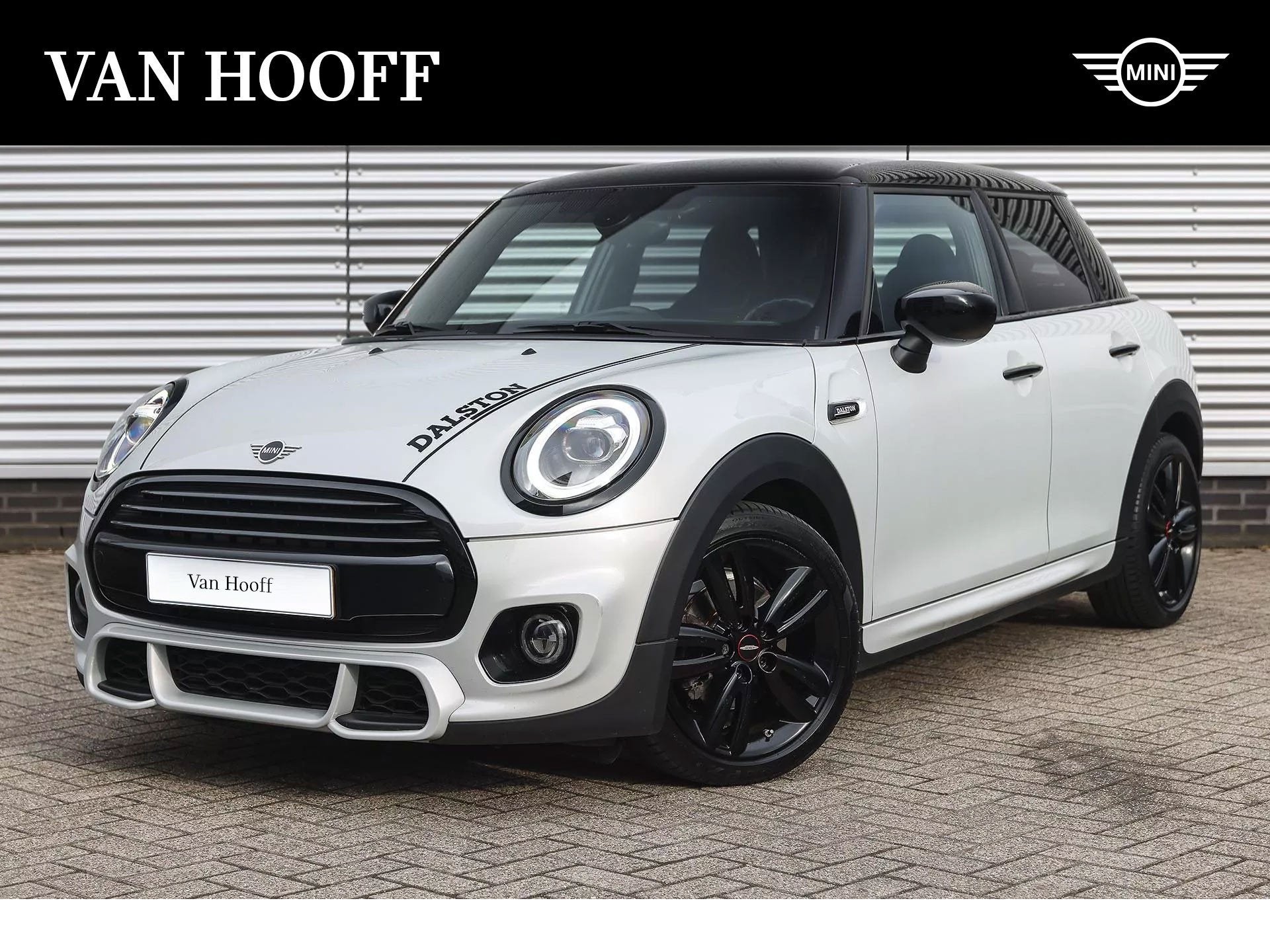 MINI Hatchback Cooper JCW Automaat / JCW Sportstoelen / LED, Auto's, 136 pk, Gebruikt, Leder en Stof, Wit