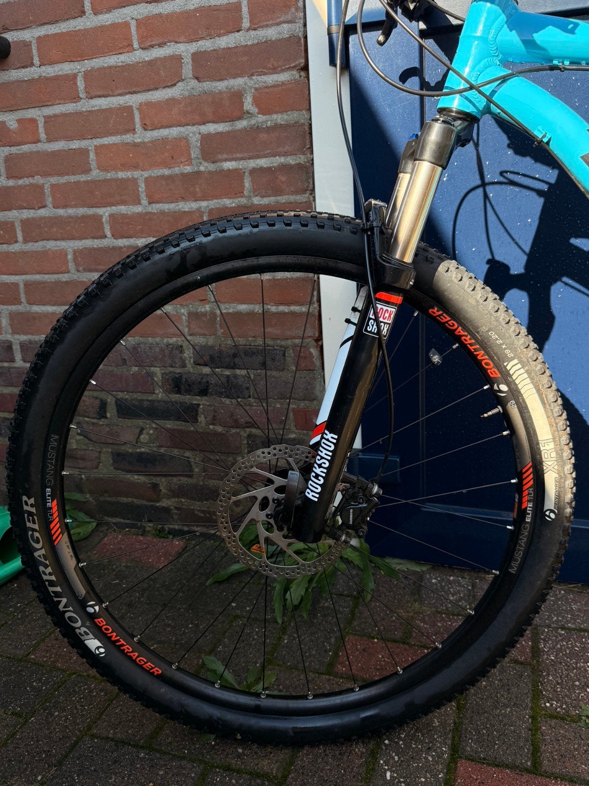 Foto 4 van Zeer mooie TREK mountainbike.