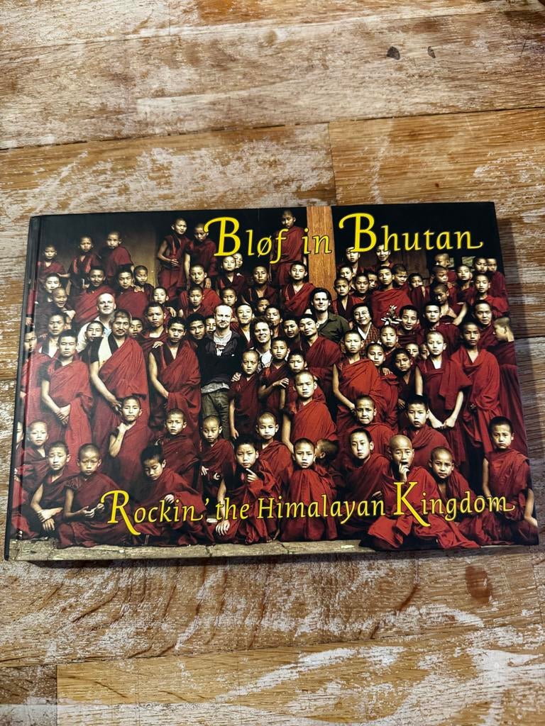 Bløf in Bhutan - Rockin' the Himalayan Kingdom (Boek+DVD), Boeken, Muziek, Gelezen, Artiest, Ophalen
