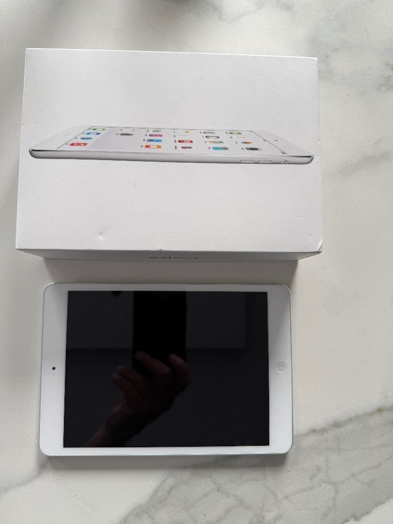 Apple iPad mini 16GB – zilver/wit – originele doos