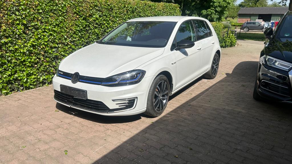 Golf e 2020 138978km, Auto diversen, Ophalen, Zwart, Benzine